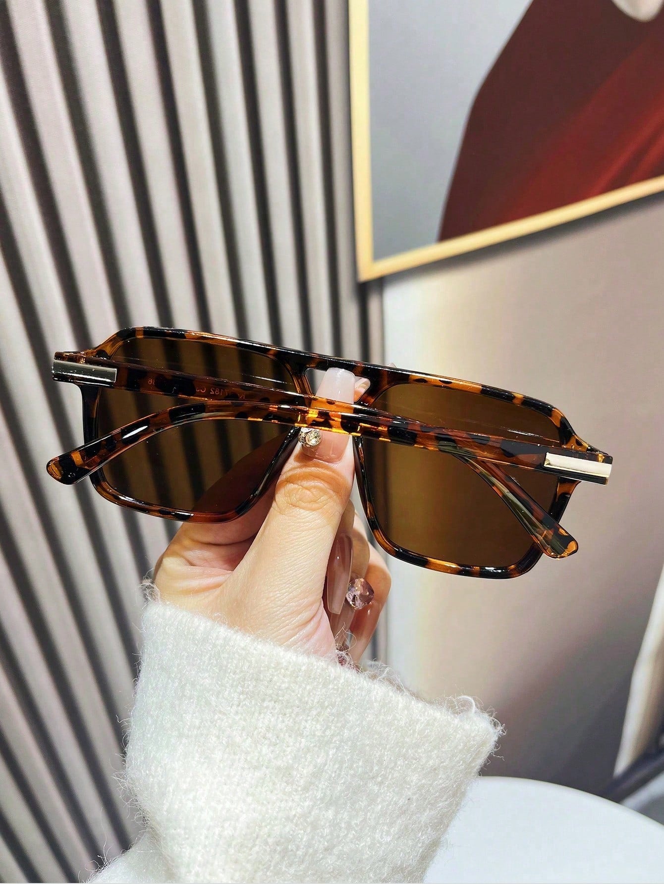 1 Pair Double-Bridge Aviator Fashion Glasses for Women – Trendy Lightweight UV Protection Sunglasses