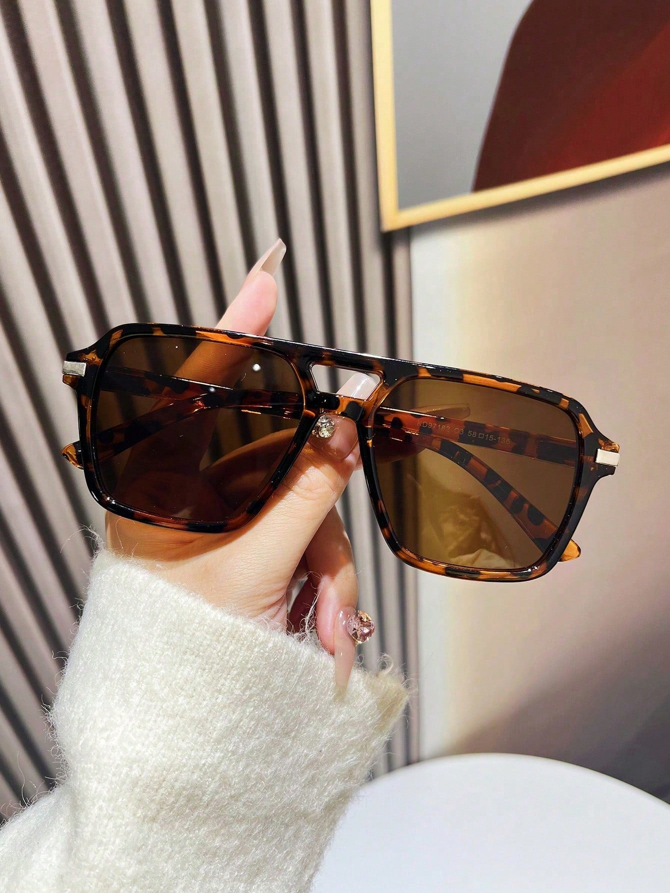 1 Pair Double-Bridge Aviator Fashion Glasses for Women – Trendy Lightweight UV Protection Sunglasses