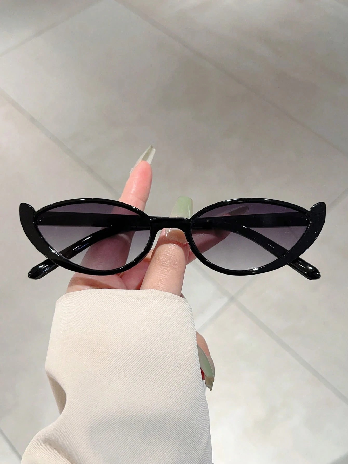 Women's Cat Eye Fashion Glasses – Y2K Retro Street Style Sunglasses for Beach, Travel & Everyday Fashion