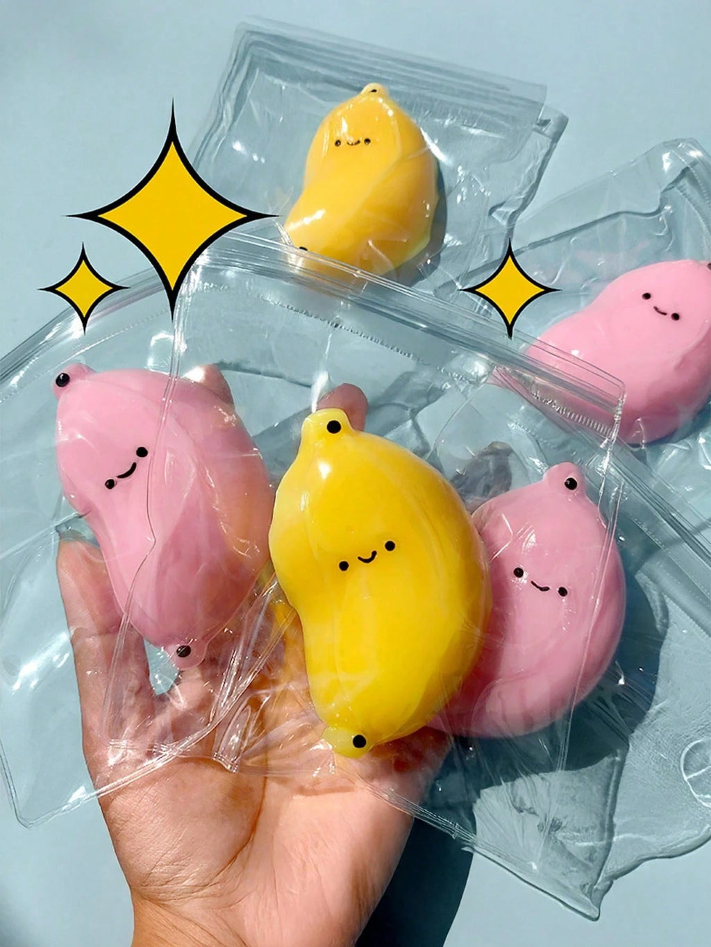 Smile Banana Squishy Toy – Kawaii Slow Rising Stress Relief Fidget Toy