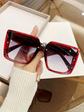 Vintage Square Frame Women's Fashion Glasses – Elegant Retro Eyewear for Vacation, Beach Travel & Everyday Outfits