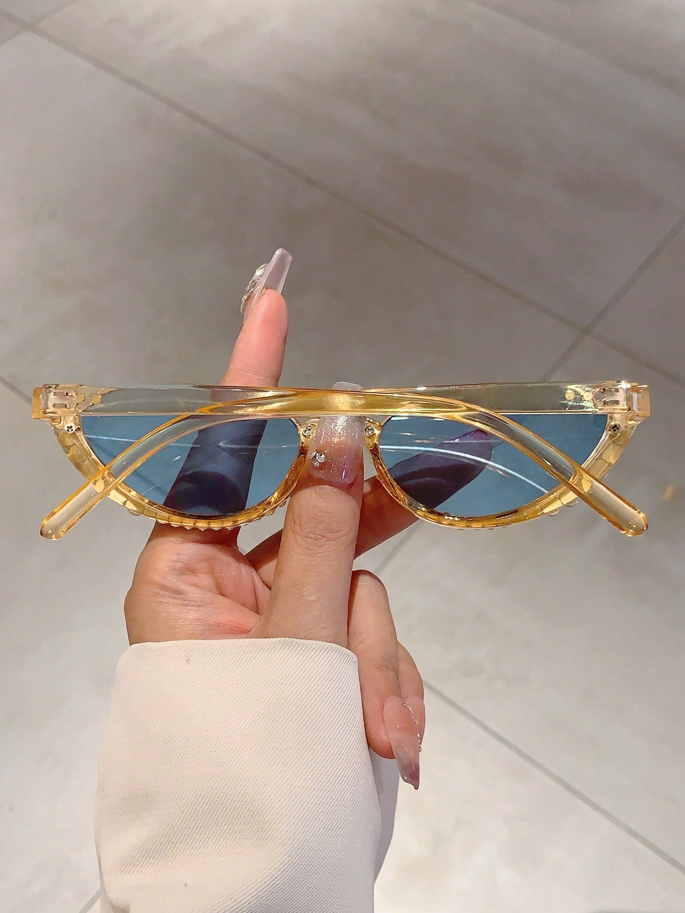 Women's Cat Eye Fashion Glasses – Y2K Retro Street Style Sunglasses for Beach, Travel & Everyday Fashion