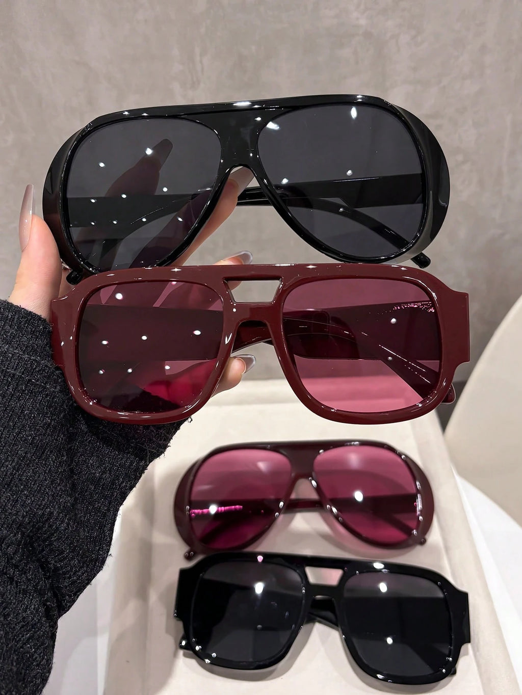 4PCS Oversized Aviator Fashion Glasses Set for Women – Trendy Street Style Eyewear for Travel, Parties & Everyday Outfits