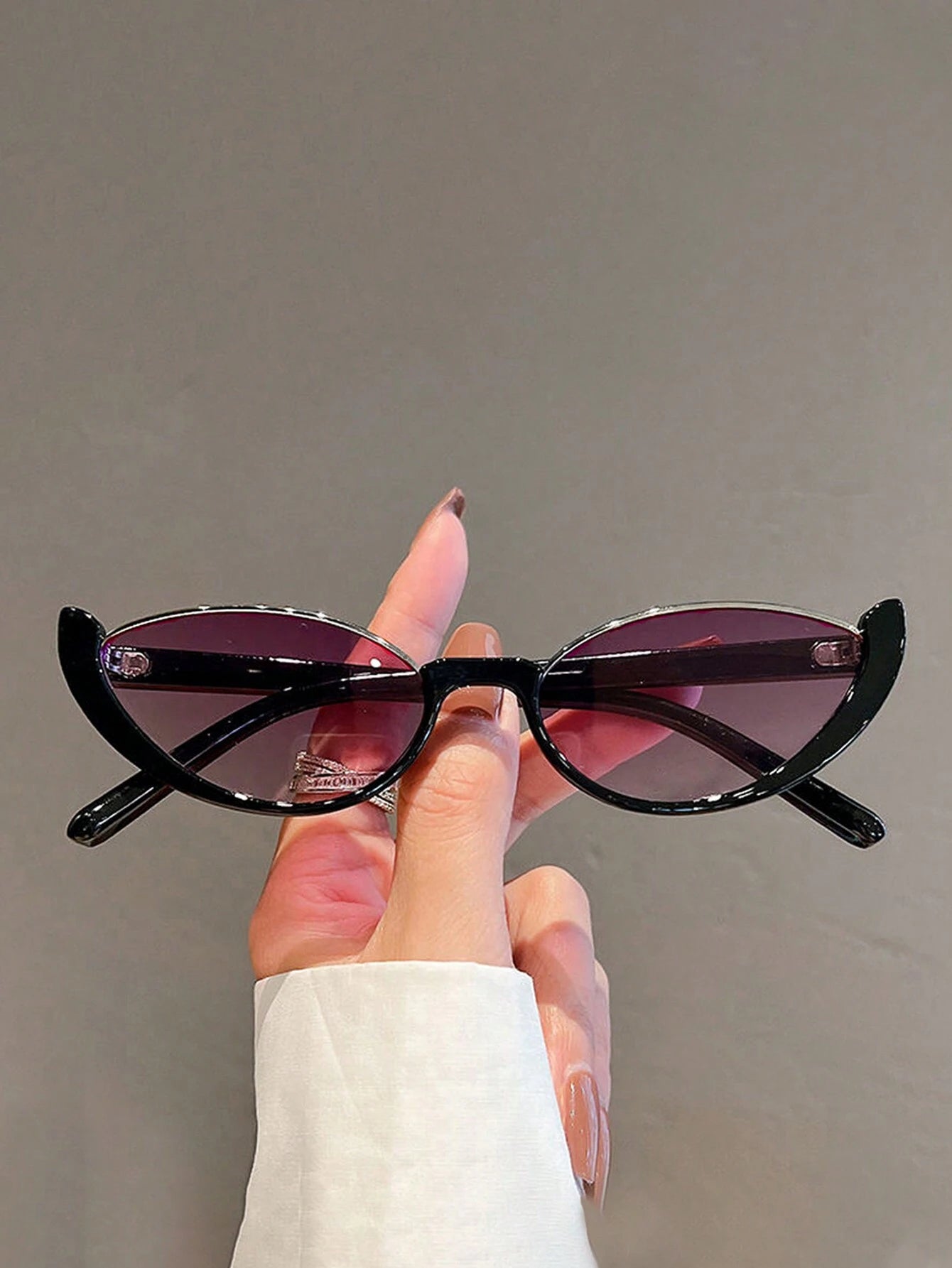 Women's Cat Eye Fashion Glasses – Y2K Retro Street Style Sunglasses for Beach, Travel & Everyday Fashion