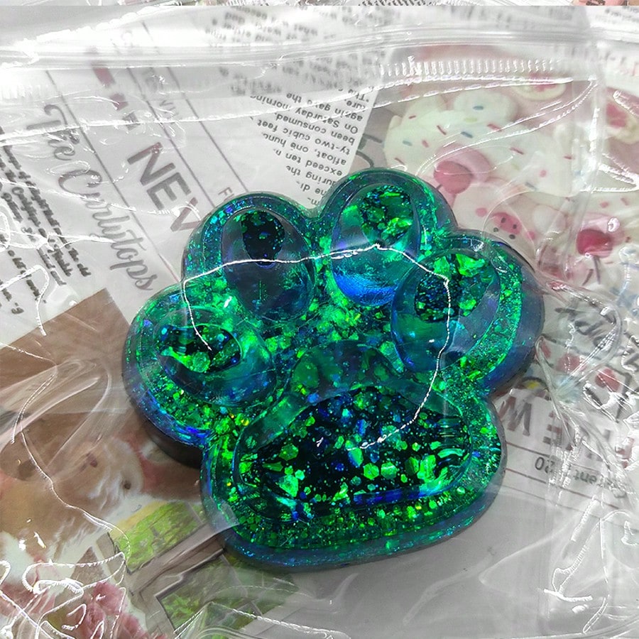 Giant Starry Cat Paw Squishy Toy – Soft Slow Rising Stress Relief Squeeze Toy for Kids & Adults, Cute Anti-Stress Gift