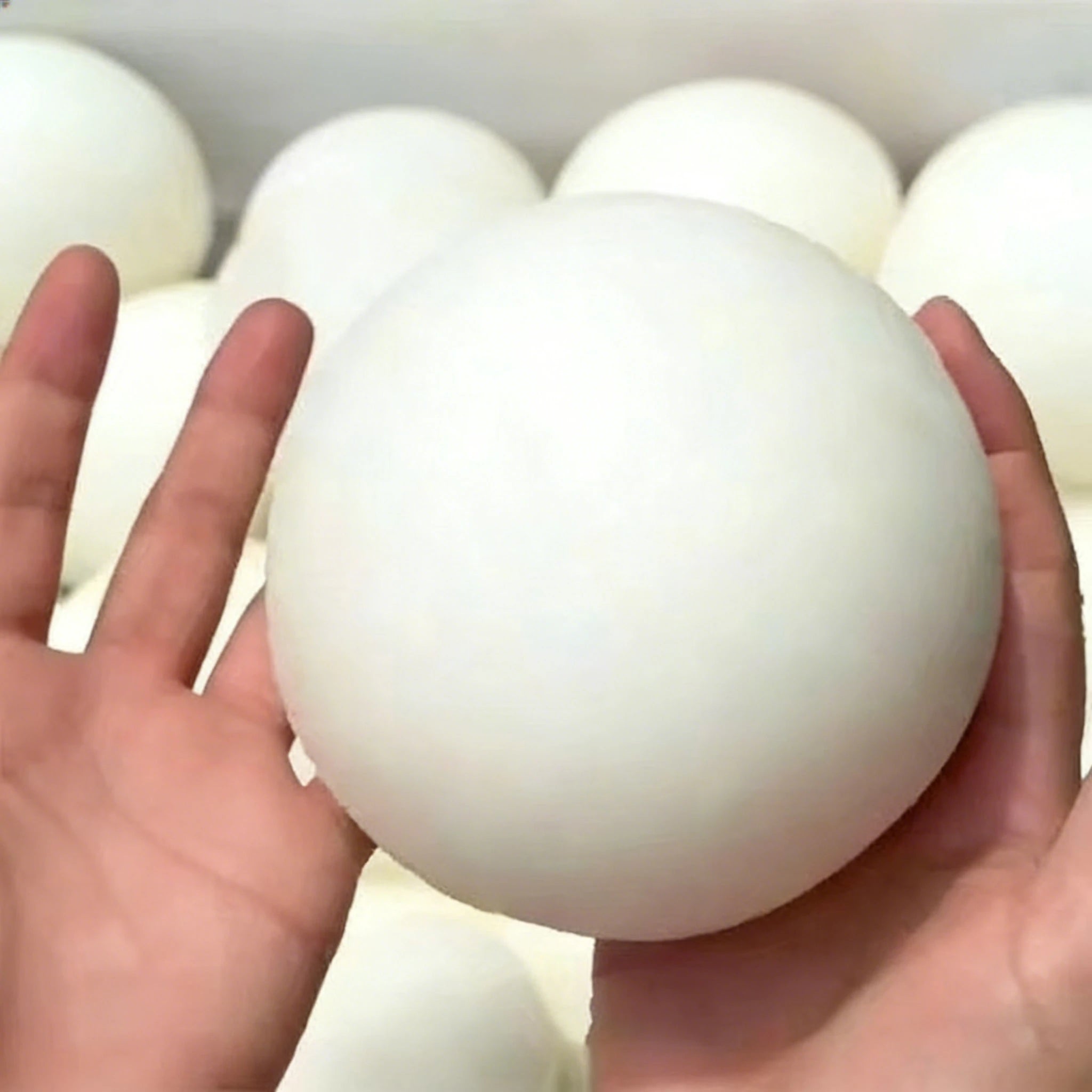 Japanese Style Steamed Bun Stress Ball – Soft Slow Rebound Moldable Bread Squeeze Toy, Cute TPR Sensory Fidget Toy for Adults & Teens