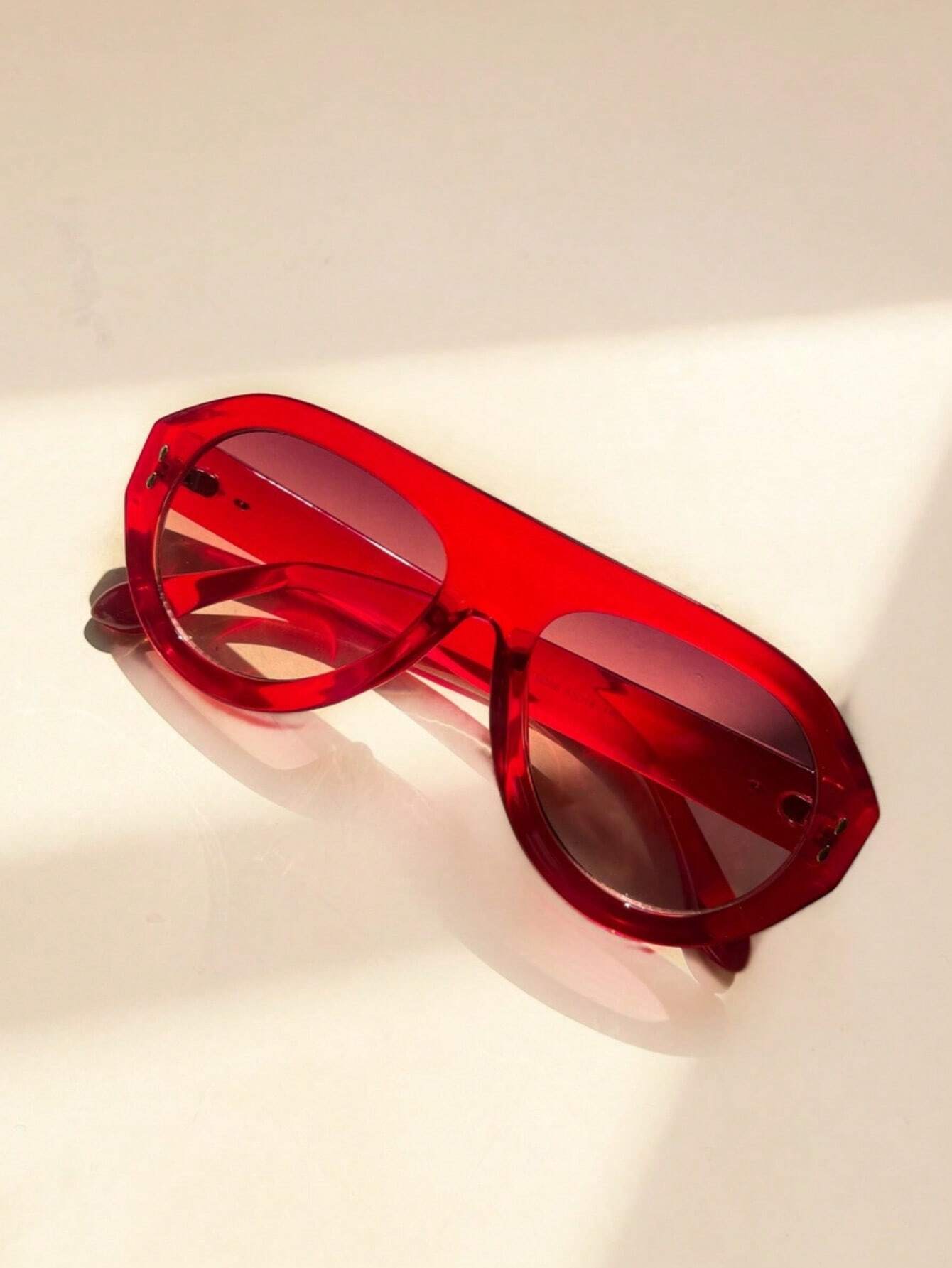 Oversized Y2K Sports Fashion Glasses for Women & Men – Street Style Sunglasses, Retro Festival Eyewear, Beach & Travel Shades